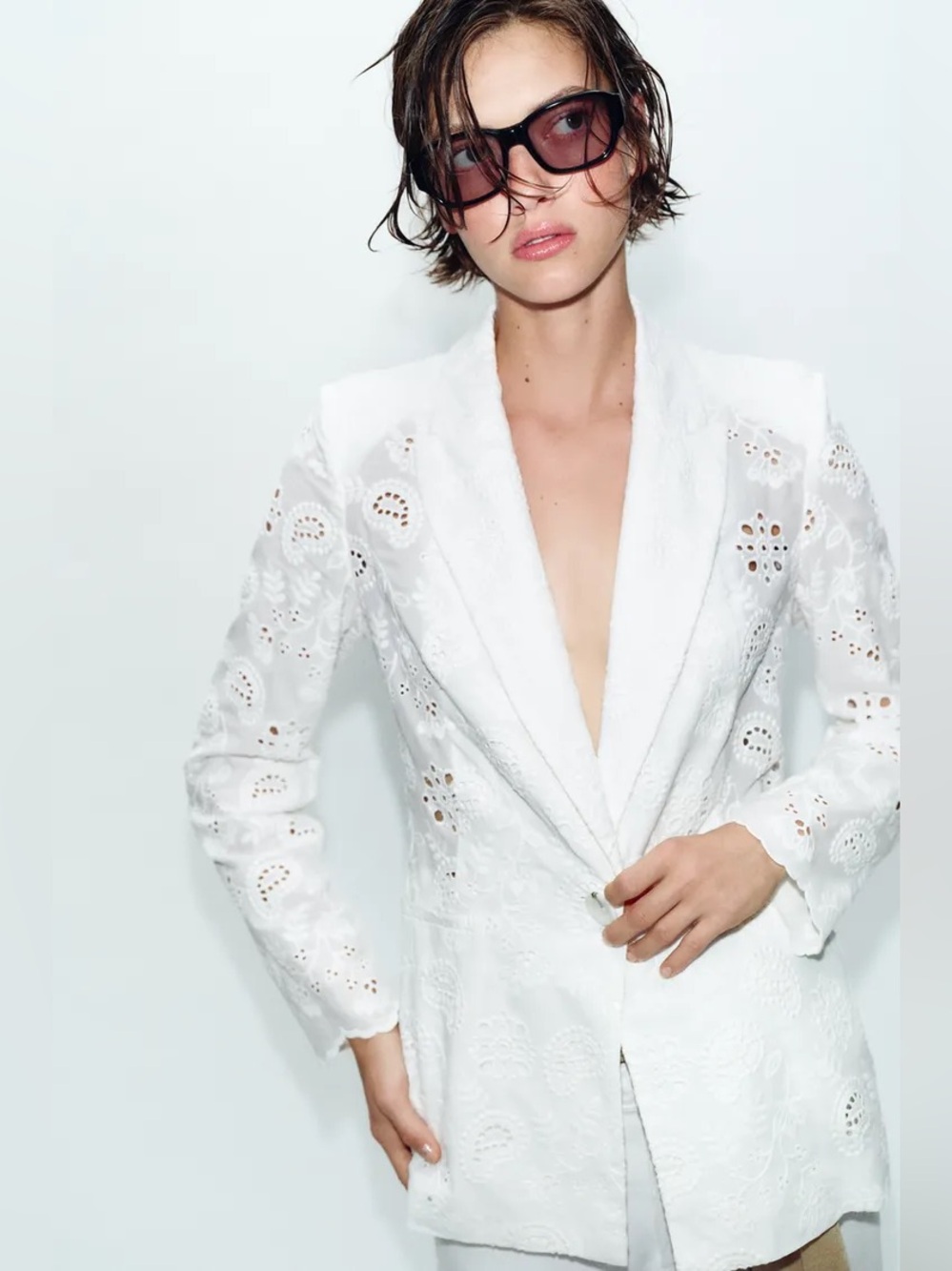 Zara White Eyelet Blazer - Women's Tailored Eyelet Jacket. POP